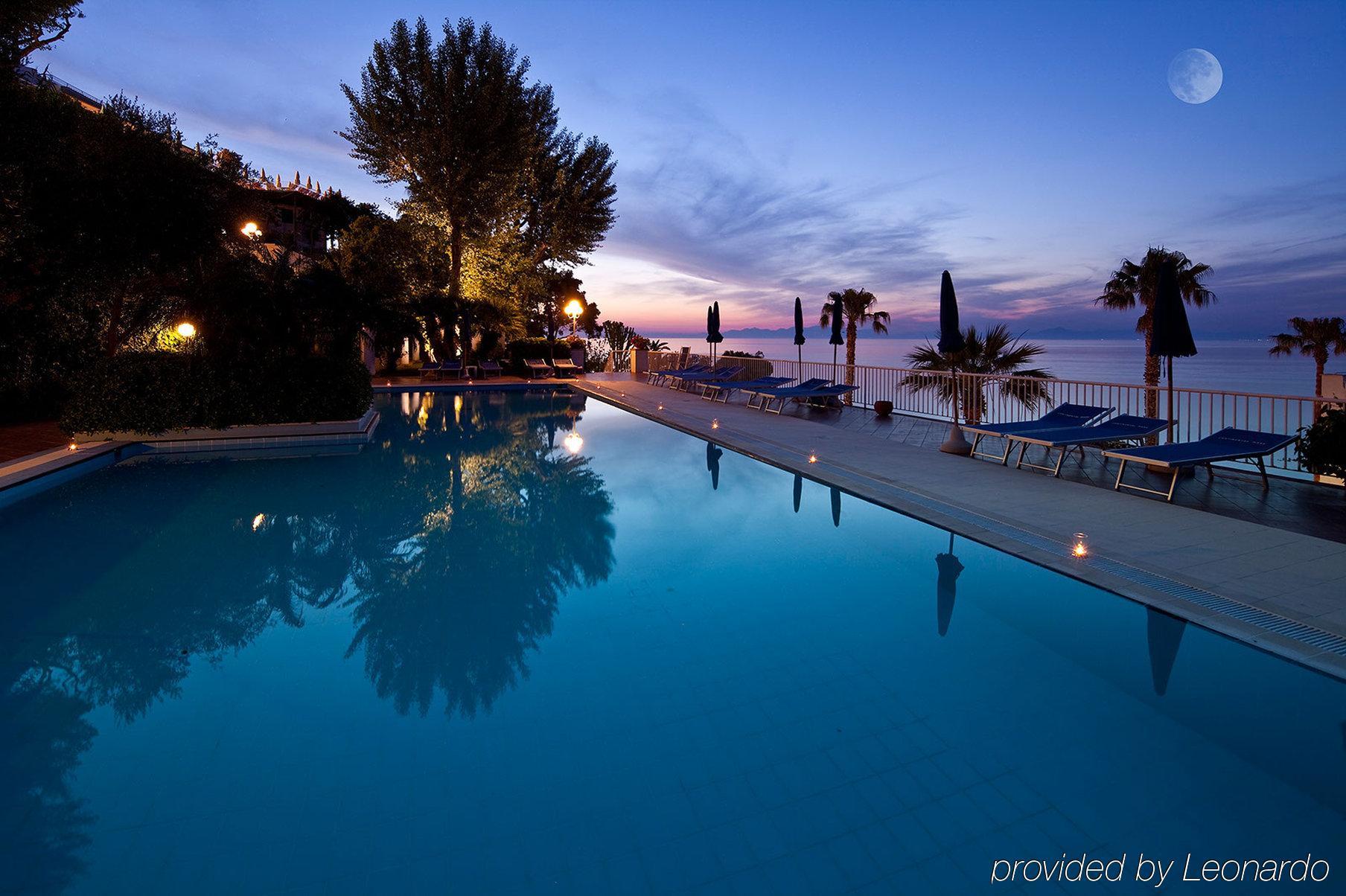 Continental Mare Isquia