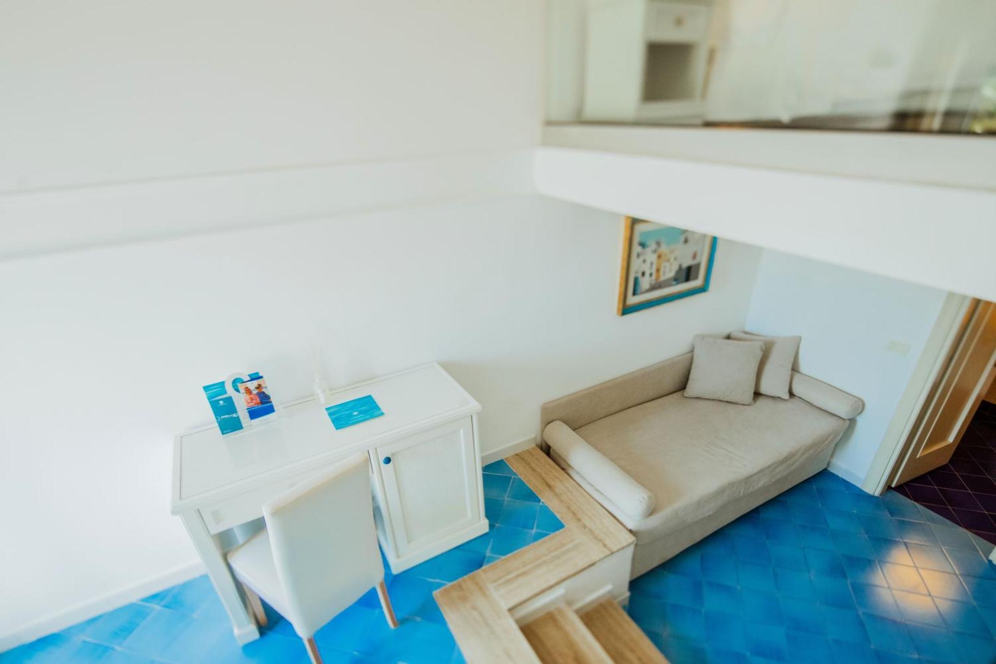 Continental Mare 4* Ísquia