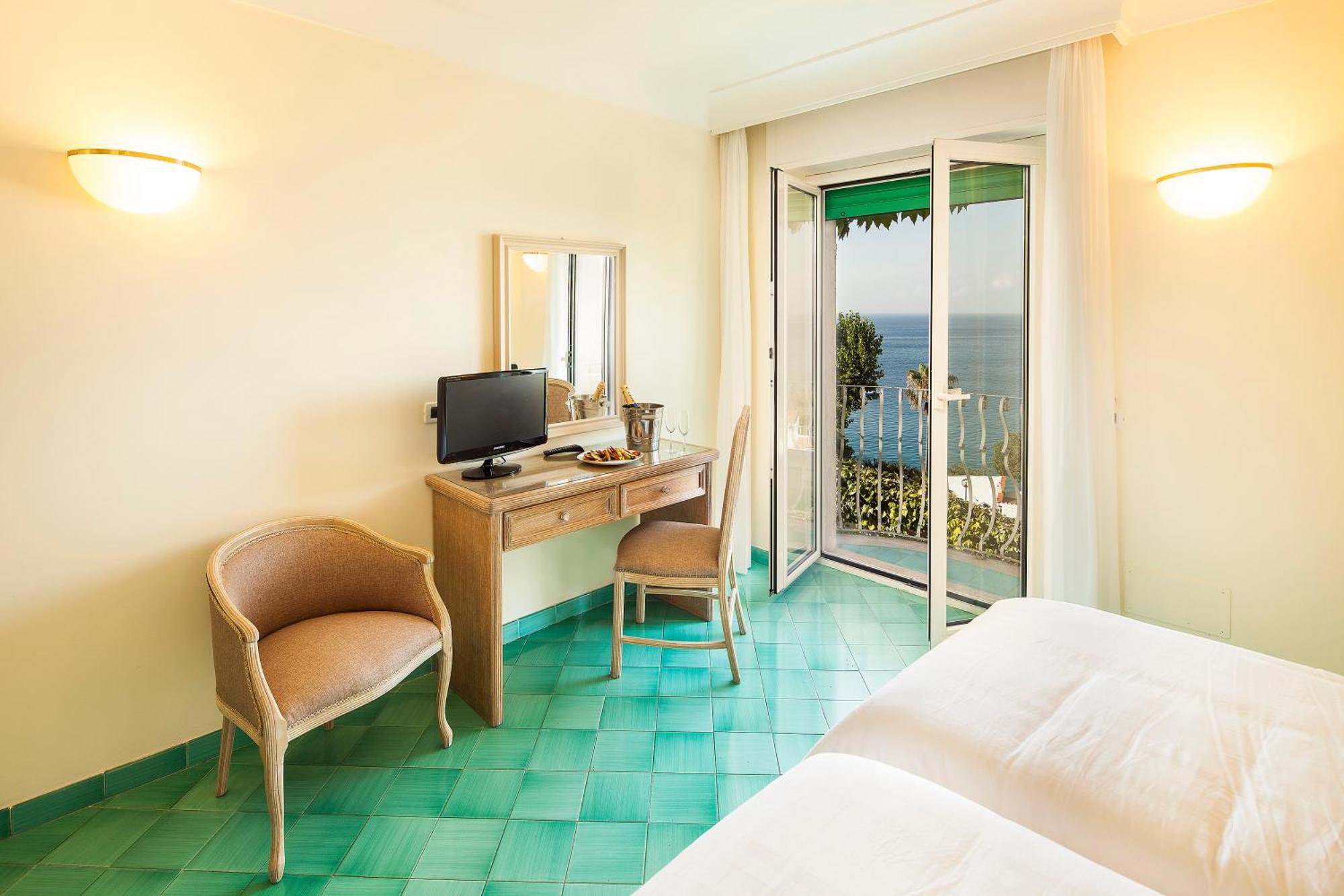 Continental Mare Hotel